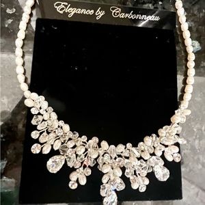 Timeless pearl & rhinestone necklace